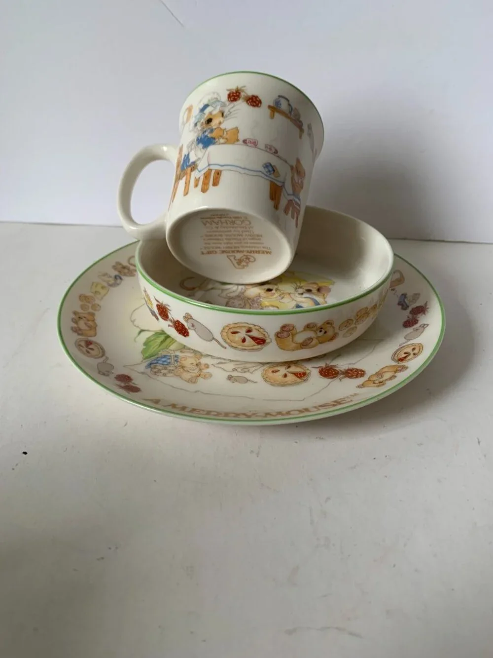 GORHAM MERRY MOUSE GIFT 1983 PRISCILLA HILLMAN PLATE BOWL CUP FOR KIDS - Picture 13 of 16